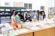 學生手工DIY建筑模型，易加工耗材成為首選